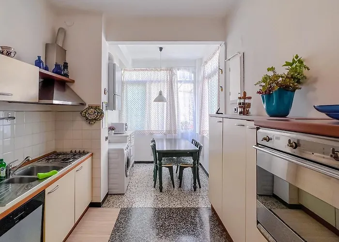 Apartamento Grande In Zona Tranquilla